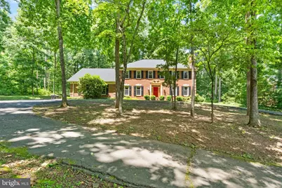 4560 Lynn Forest Drive, Gainesville, VA 20155 - Photo 7