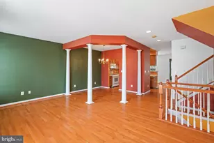 9023 Brewer Creek Pl, Manassas, VA 20109 - Photo 7