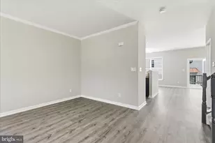 17514 Denali Pl, Dumfries, VA 22025 - Photo 9