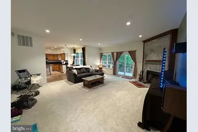 15452 Cagney Court, Woodbridge, VA 22193 - Photo 17