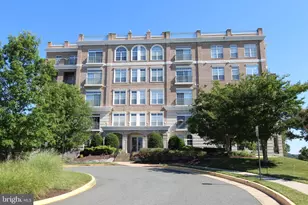 830 Belmont Bay Dr, Woodbridge, VA 22191 - Photo 3