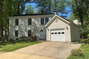 4306 Candlestick Ct, Dumfries, VA 22025 - Photo 1