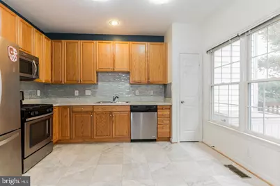 3398 Nadia Loop, Woodbridge, VA 22193 - Photo 5