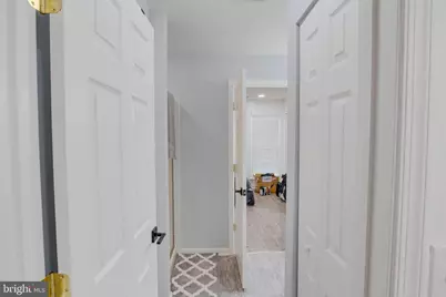 1049 Gardenview Loop #201, Woodbridge, VA 22191 - Photo 11