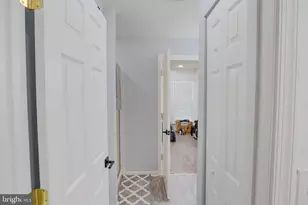 1049 Gardenview Loop, Woodbridge, VA 22191 - Photo 11