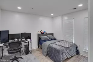 1049 Gardenview Loop, Woodbridge, VA 22191 - Photo 5