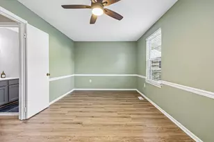 2856 Burgundy Pl, Woodbridge, VA 22192 - Photo 13