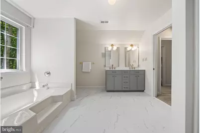 9914 Bent Tree Lane, Manassas, VA 20111 - Photo 25