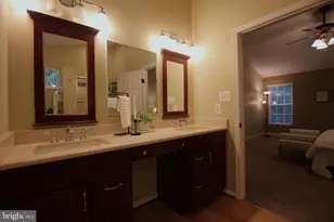 15419 Duckling Pl, Woodbridge, VA 22191 - Photo 29