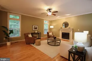 15419 Duckling Pl, Woodbridge, VA 22191 - Photo 21