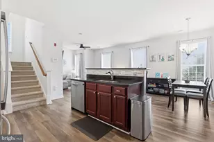 14640 Shelford Way, Gainesville, VA 20155 - Photo 9