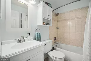 2868 Burgundy Pl, Woodbridge, VA 22192 - Photo 23