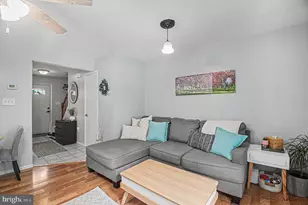 2868 Burgundy Pl, Woodbridge, VA 22192 - Photo 7