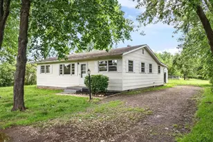 8606 Linton Hall Rd, Bristow, VA 20136 - Photo 1