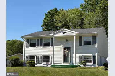 4401 Kentmore Drive, Woodbridge, VA 22193 - Photo 1