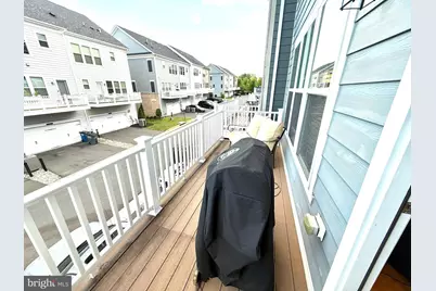 17255 Herring Gull Lane, Dumfries, VA 22026 - Photo 11