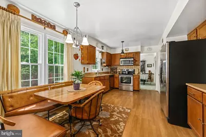 11613 Brookway Court, Woodbridge, VA 22192 - Photo 13