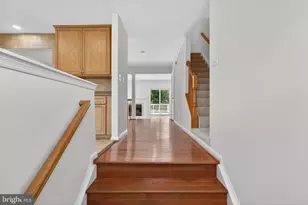 9000 Falcon Glen Ct, Bristow, VA 20136 - Photo 5