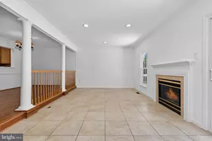 9000 Falcon Glen Ct, Bristow, VA 20136 - Photo 9