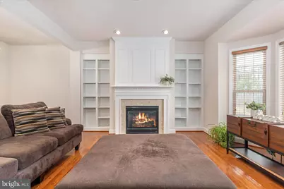 2158 Oberlin Drive, Woodbridge, VA 22191 - Photo 7