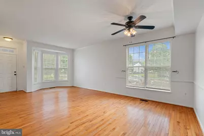 12028 Tango Lane, Woodbridge, VA 22193 - Photo 9