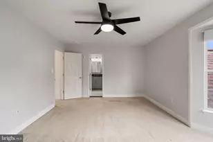 12028 Tango Ln, Woodbridge, VA 22193 - Photo 23