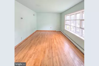 4413 Kenwood Drive, Woodbridge, VA 22193 - Photo 7