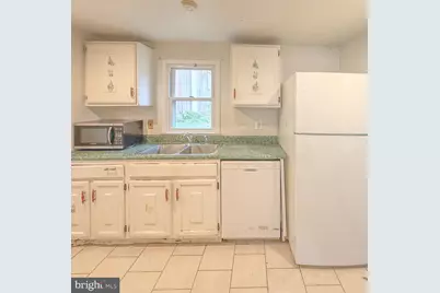 4413 Kenwood Drive, Woodbridge, VA 22193 - Photo 23