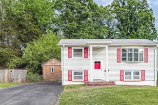 4413 Kenwood Dr, Woodbridge, VA 22193 - Photo 5