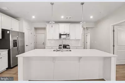 1601 Potomac Shores Parkway #401, Dumfries, VA 22026 - Photo 7