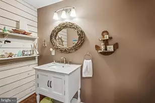 7025 Manahoac Pl, Gainesville, VA 20155 - Photo 45