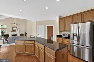 13056 Gorham Way, Woodbridge, VA 22192 - Photo 19
