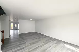 16848 Winston Ln, Woodbridge, VA 22191 - Photo 3