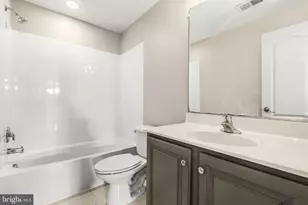 16714 Periscope Pl, Dumfries, VA 22026 - Photo 17