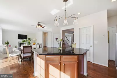 14979 Hopewells Landing Drive, Gainesville, VA 20155 - Photo 19