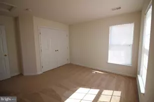 14201 Reidhall Pl, Gainesville, VA 20155 - Photo 39