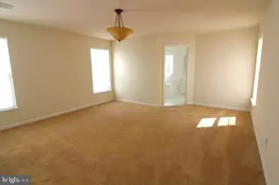 14201 Reidhall Pl, Gainesville, VA 20155 - Photo 33