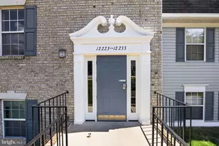12227 Stevenson Ct, Woodbridge, VA 22192 - Photo 5