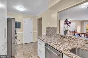 12606 Kempston Ln, Woodbridge, VA 22192 - Photo 17