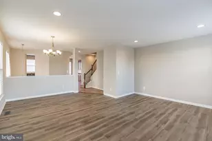 9240 Cascade Falls Dr, Bristow, VA 20136 - Photo 3