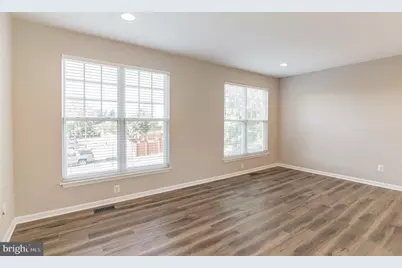 9240 Cascade Falls Drive, Bristow, VA 20136 - Photo 5