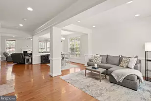 6874 Noyes Ave, Haymarket, VA 20169 - Photo 7