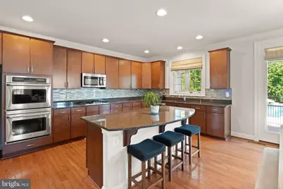 6874 Noyes Avenue, Haymarket, VA 20169 - Photo 13