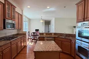 12489 Pfitzner Ct, Woodbridge, VA 22192 - Photo 7