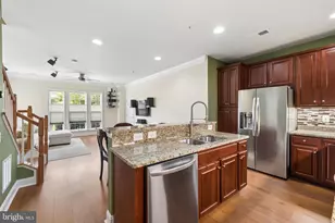 14531 Barkham Dr, Woodbridge, VA 22191 - Photo 9