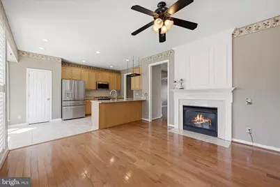 7009 Courtyard Way, Haymarket, VA 20169 - Photo 7