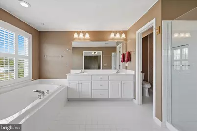 7009 Courtyard Way, Haymarket, VA 20169 - Photo 35