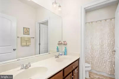 5657 Liberty Manor Circle, Woodbridge, VA 22193 - Photo 33