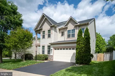 5657 Liberty Manor Circle, Woodbridge, VA 22193 - Photo 7