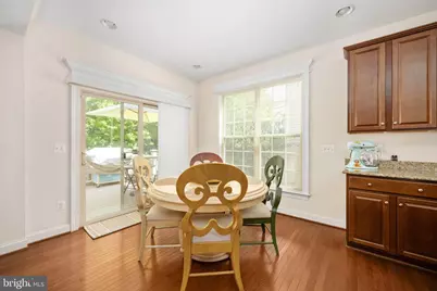 5657 Liberty Manor Circle, Woodbridge, VA 22193 - Photo 23